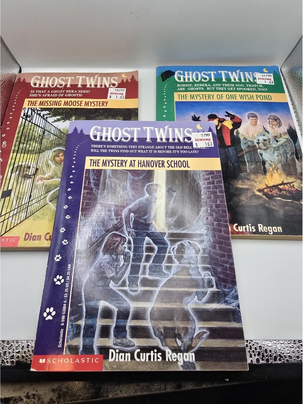 Vintage Ghost Twins Paperback Book Lot of 3 – Dian Curtis Regan – Scholastic...